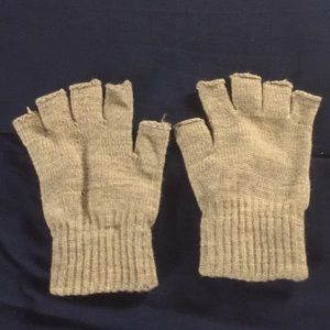 Gray H&M gloves
